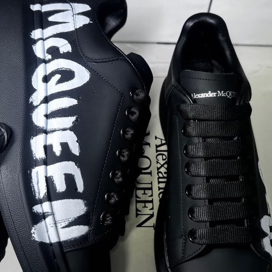 Alexander Mcqueens’ Black N White