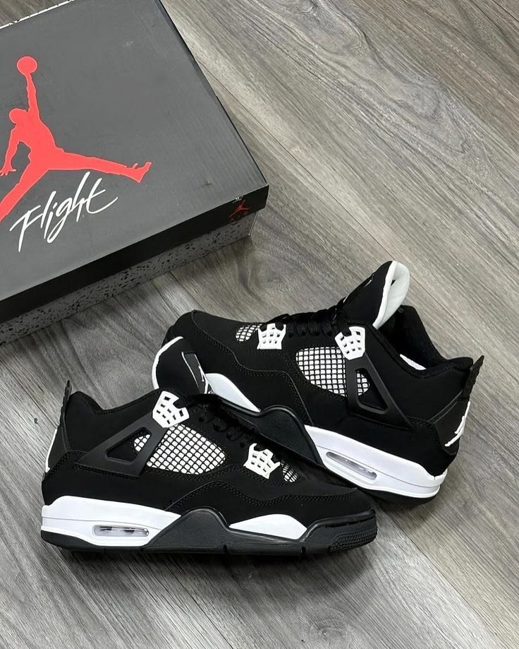 Jordan 4'S