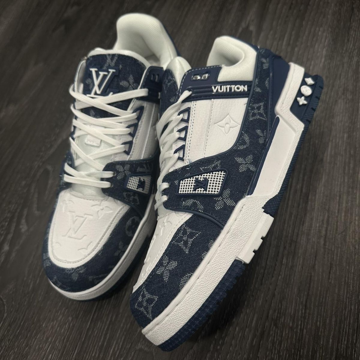 Louis Vuitton Trainer Sneaker